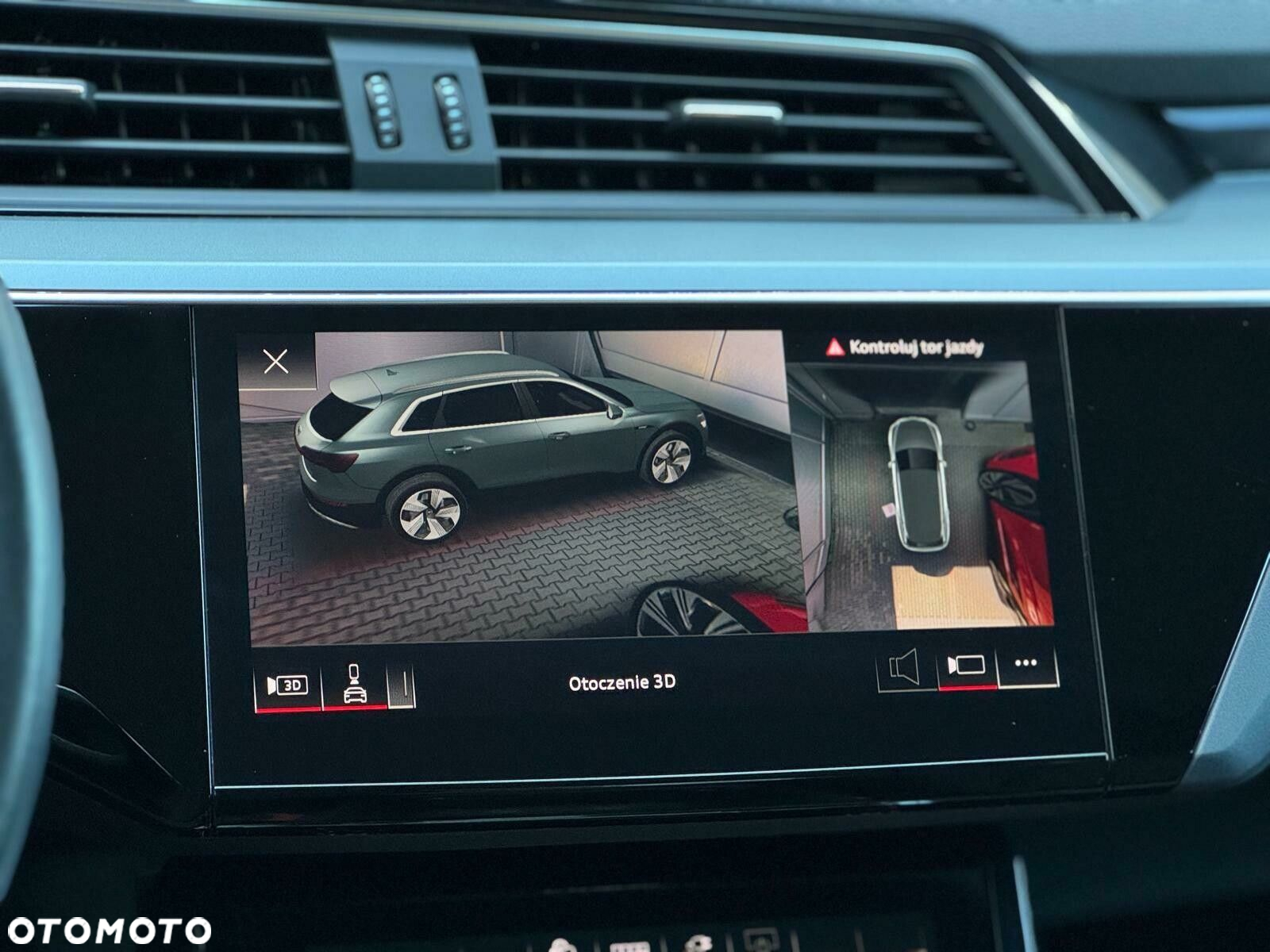 Audi e-tron - 22
