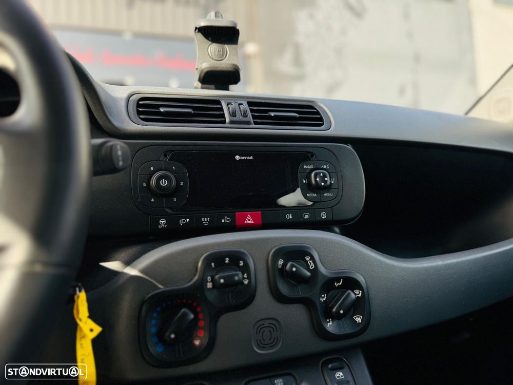 Fiat Panda 1.0 Hybrid City Life - 19
