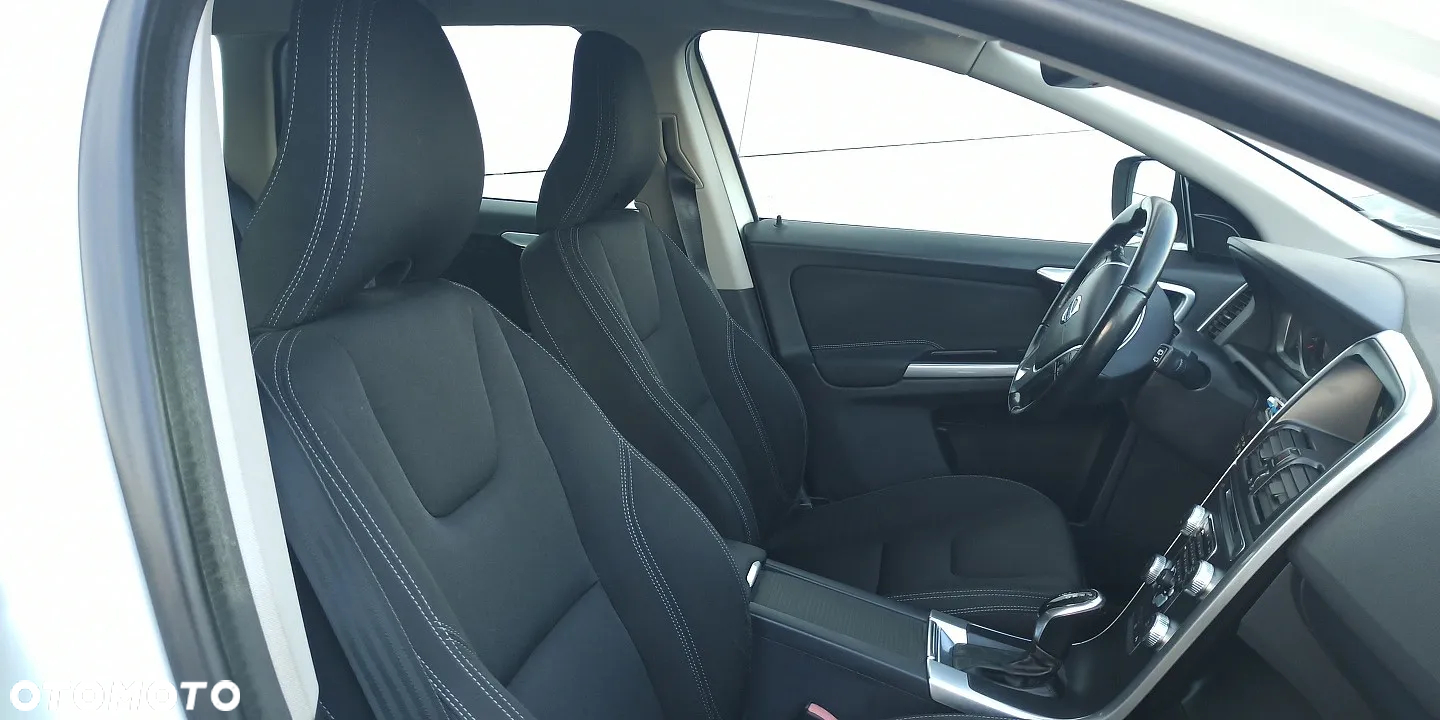 Volvo XC 60 D4 Drive-E Kinetic - 19