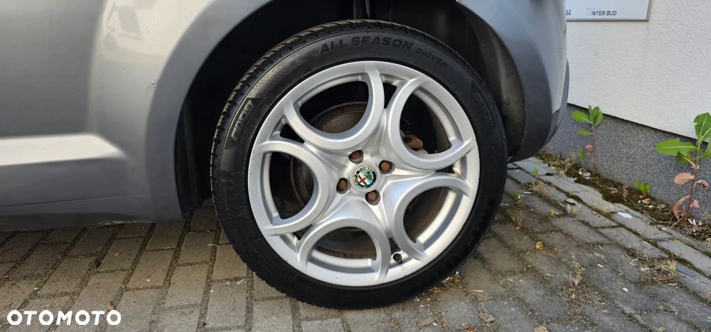 Alfa Romeo Mito 1.4 TB MultiAir Progression S&S TCT - 12