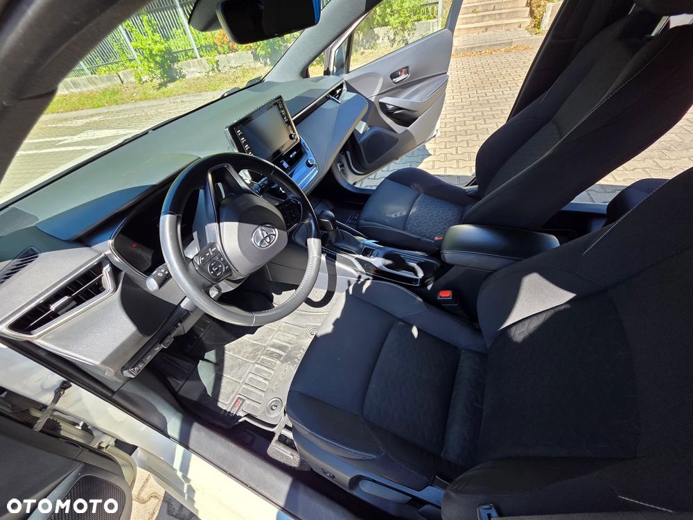 Toyota Corolla 1.8 Hybrid Comfort - 26