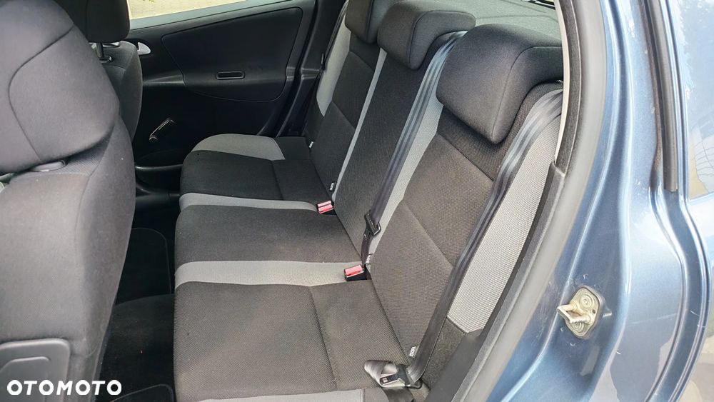 Peugeot 207 1.4 16V Presence - 14