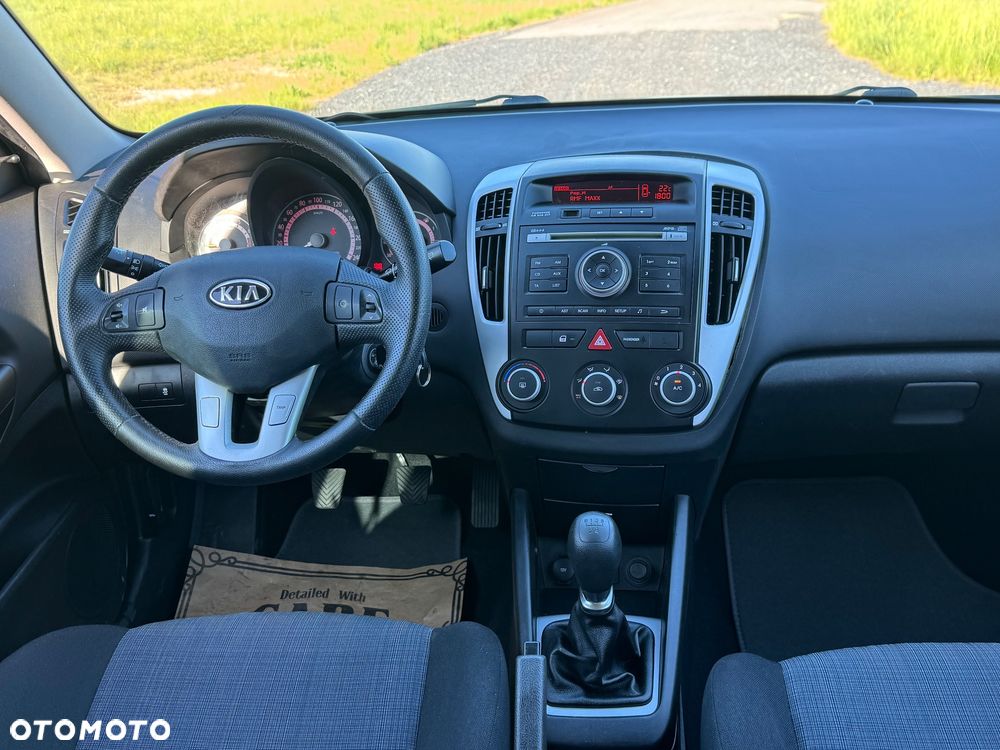 Kia Ceed 1.4 CVVT Attract - 10