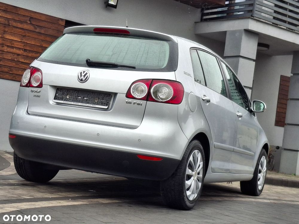 Volkswagen Golf Plus 1.6 FSI Goal - 17