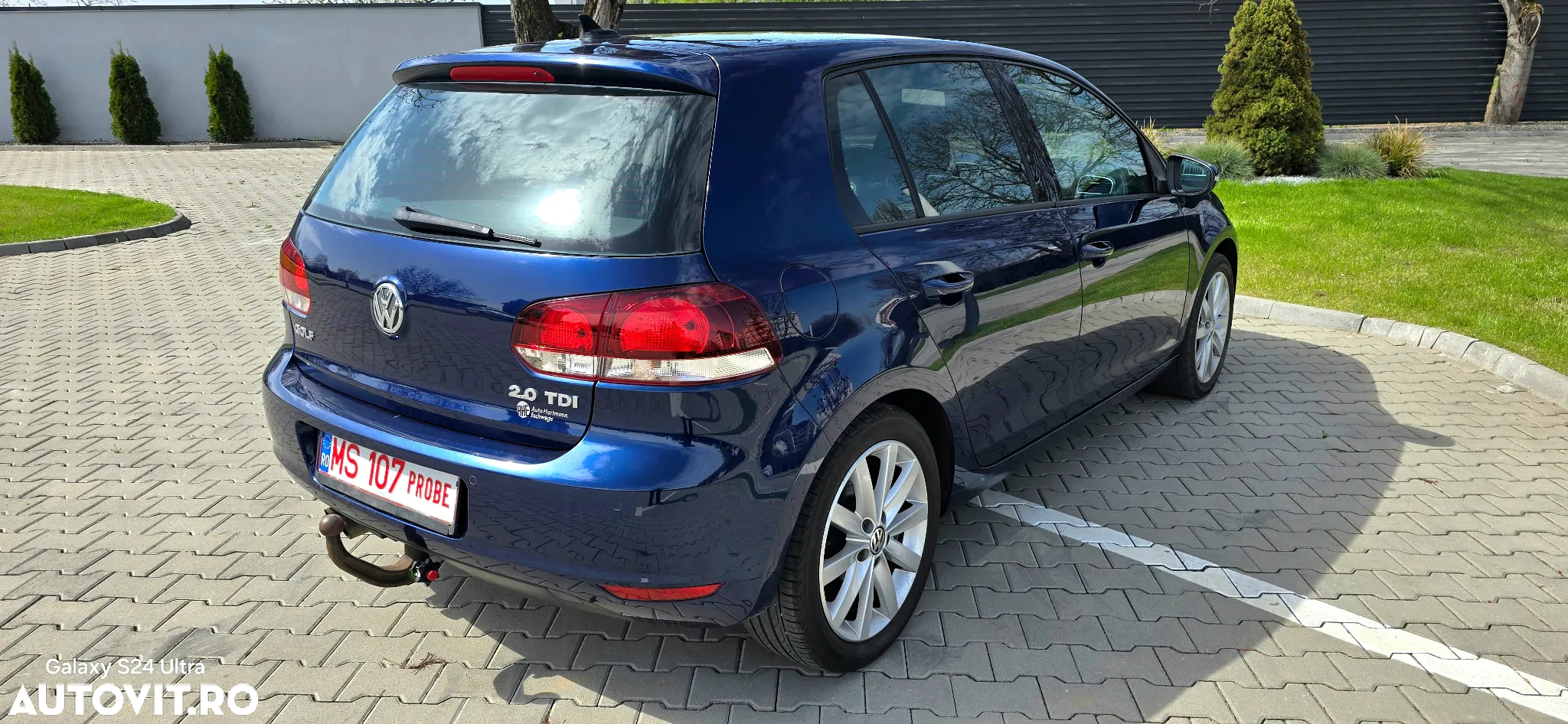 Volkswagen Golf 2.0 TDI DPF Highline - 19