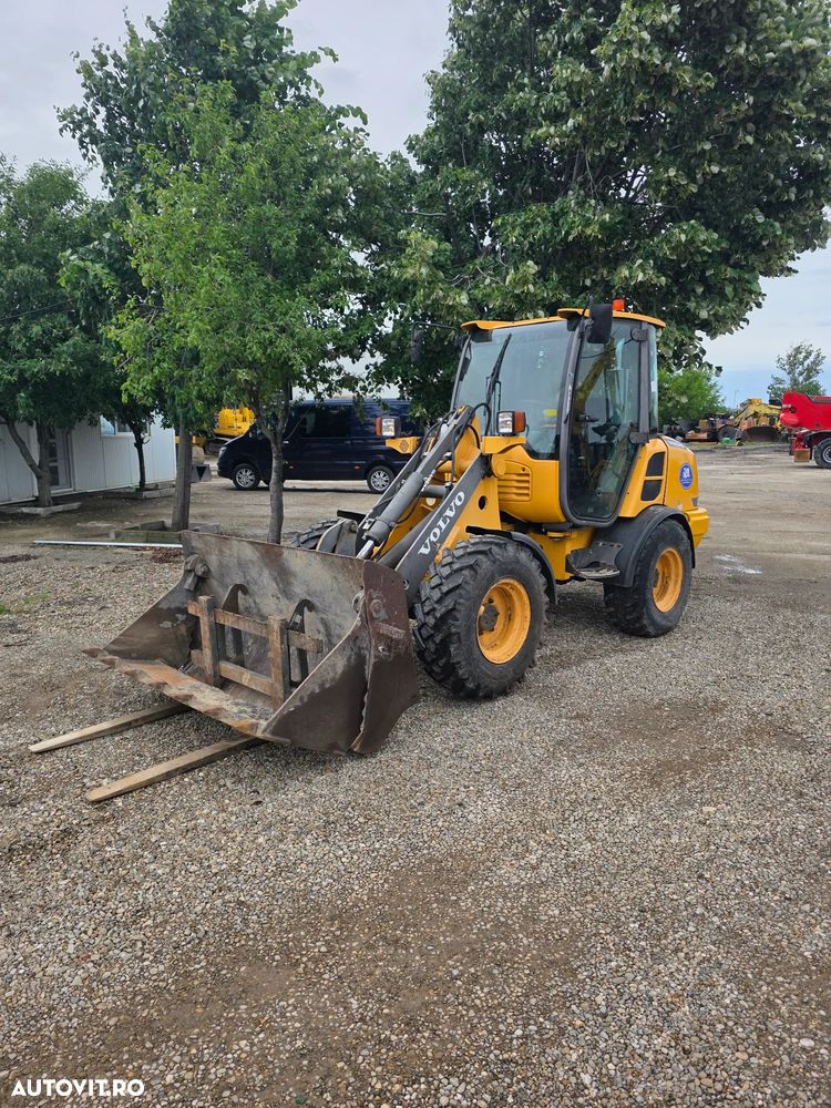 Volvo L25F miniincarcator incarcator frontal compact vola minivola - 14