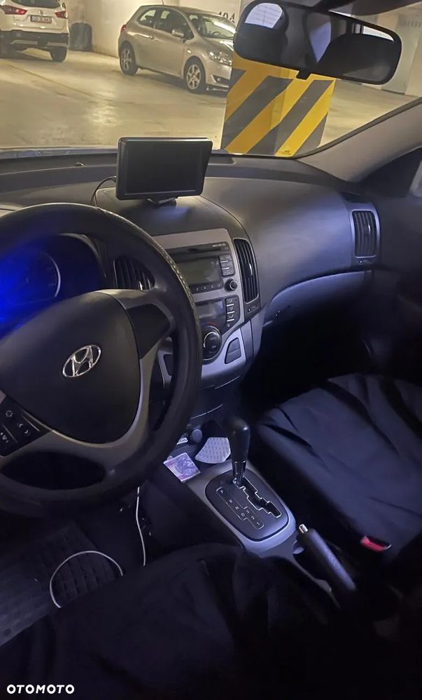 Hyundai i30 1.6 Comfort - 7