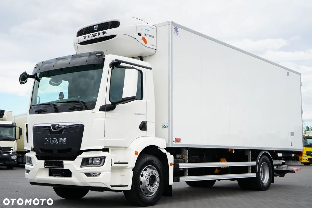 MAN TGM / 18.290 / EURO 6 / CHŁODNIA + WINDA / ŁAD. 8800 KG / 18 PALET - 35