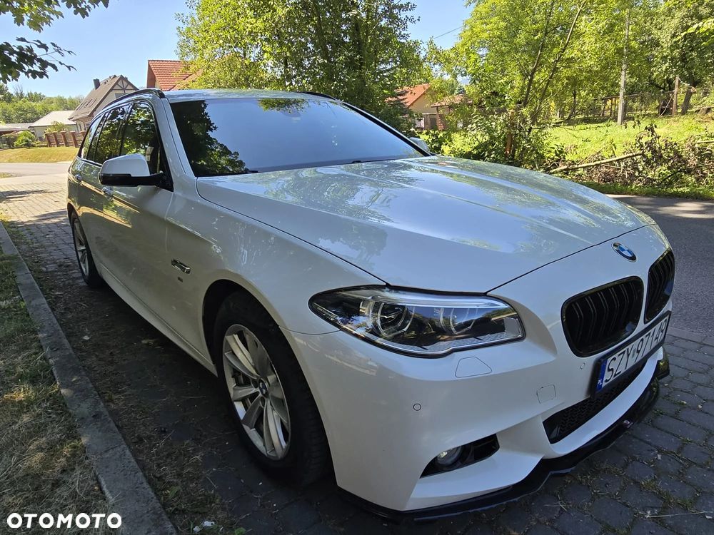 BMW Seria 5 528i xDrive Sport-Aut Modern Line - 7