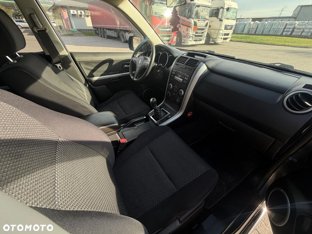 Suzuki Grand Vitara - 20