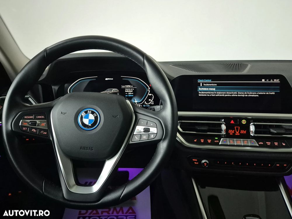 BMW Seria 3 320e Touring Aut. - 15