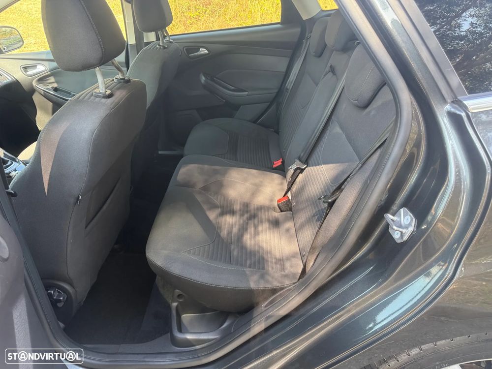 Ford Focus SW 1.5 TDCi Titanium - 11