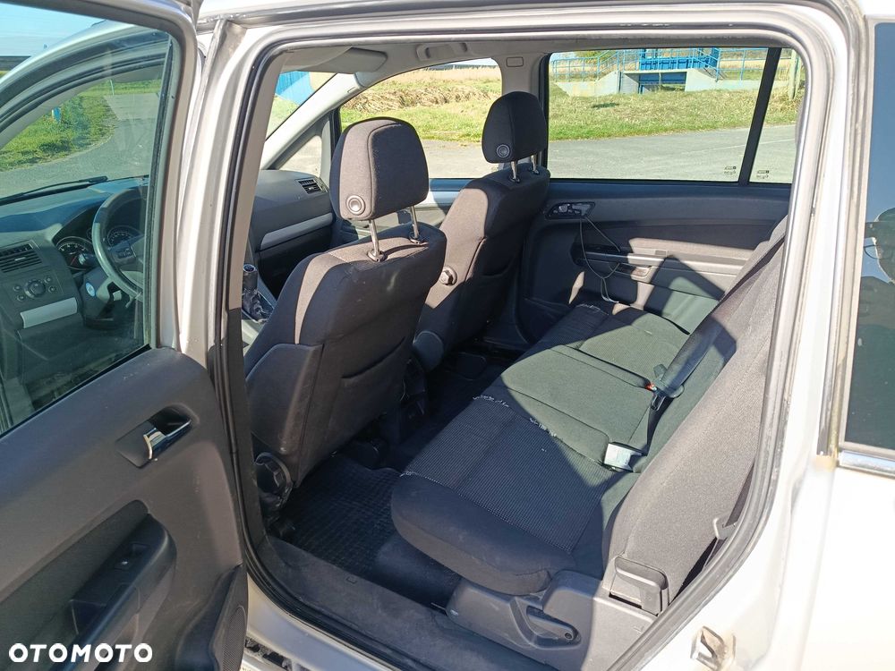 Opel Zafira - 5