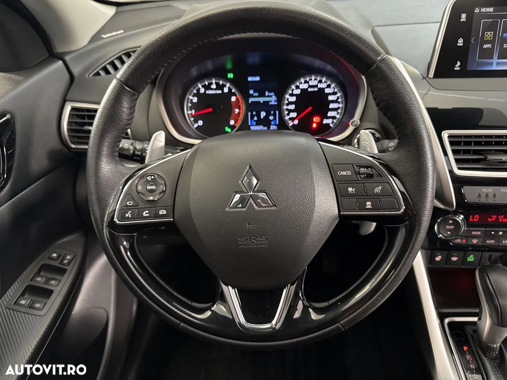 Mitsubishi Eclipse-Cross - 17