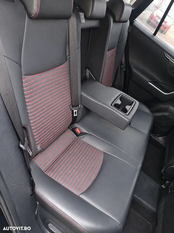 Suzuki Across PLUG-IN HYBRID - 12