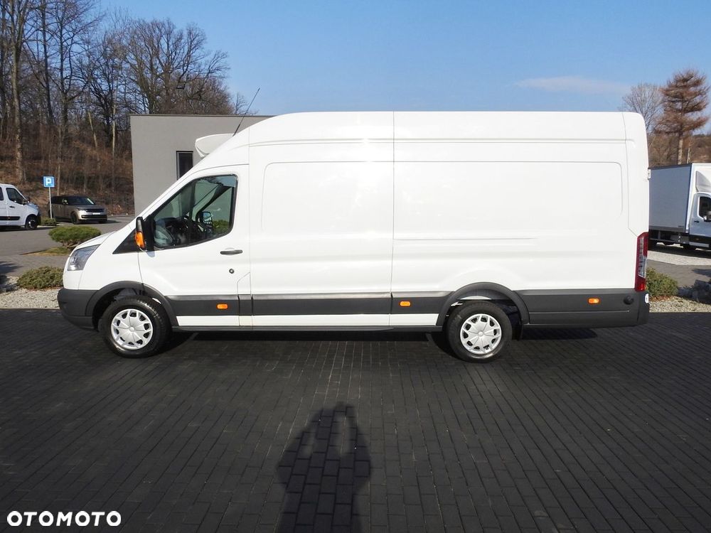 Ford TRANSIT  FURGON CHŁODNIA  0°C FUNKCJA GRZANIA TEMPOMAT LEDY KLIMATYZACJA  130KM - 10