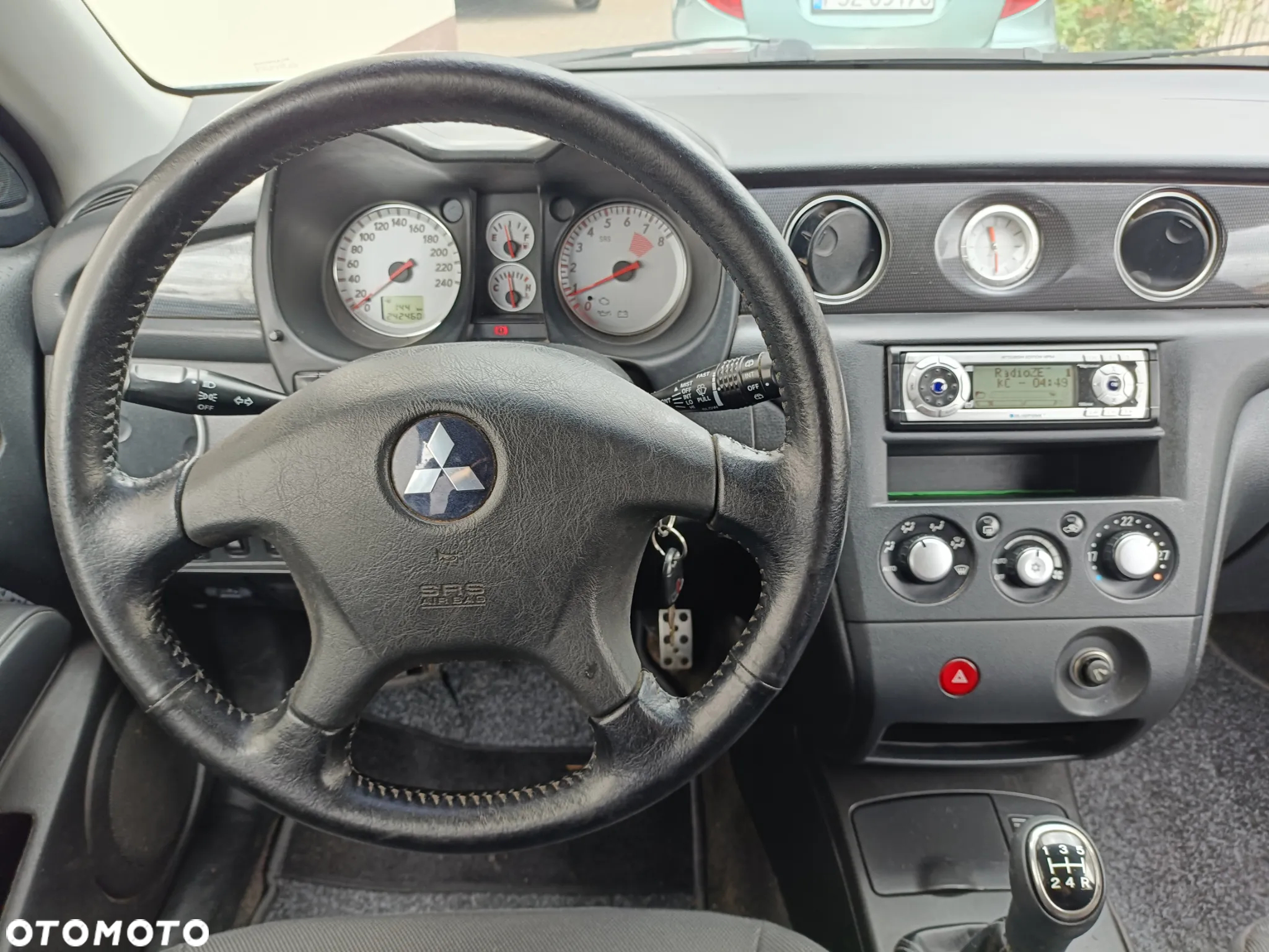 Mitsubishi Outlander 2.4 Dakar - 15