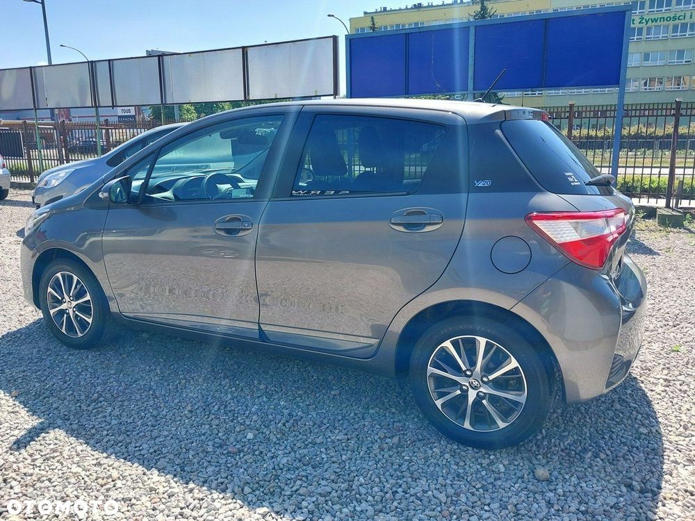 Toyota Yaris 1.5 20th Anniversary - 11