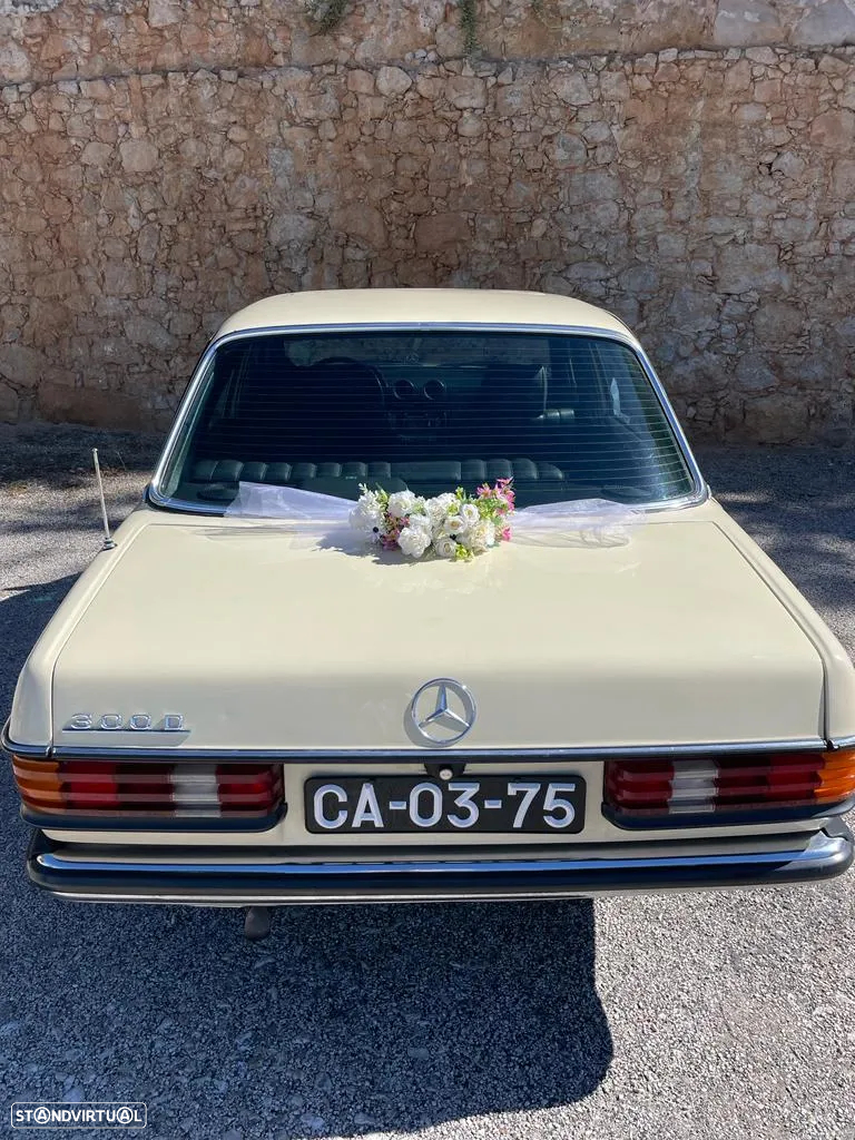 Mercedes-Benz 300 - 15
