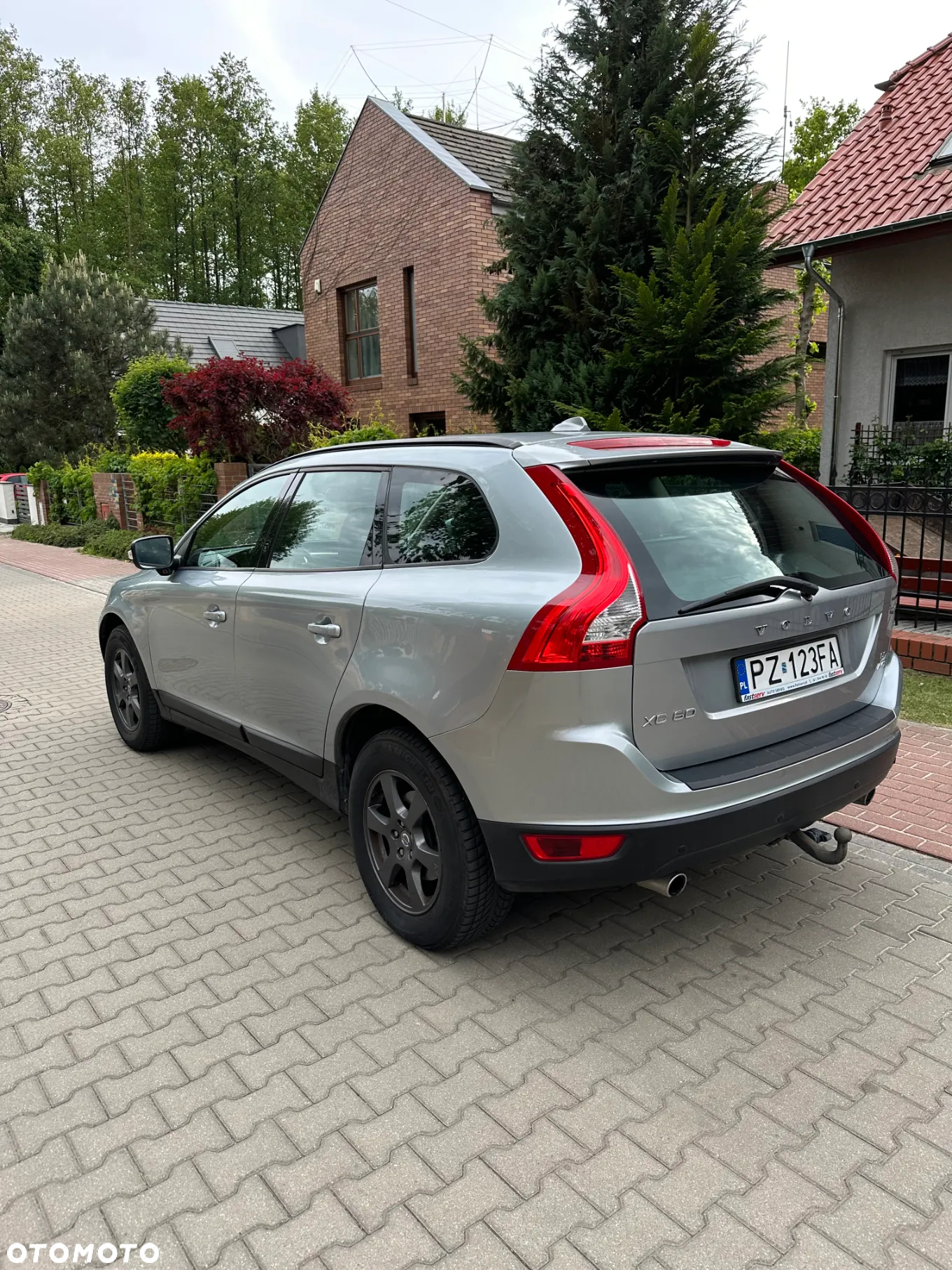 Volvo XC 60 D5 AWD Momentum - 7