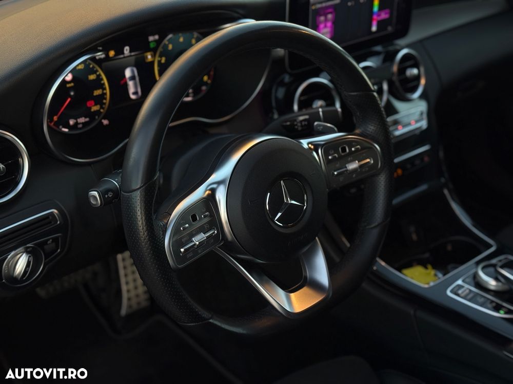 Mercedes-Benz C - 25