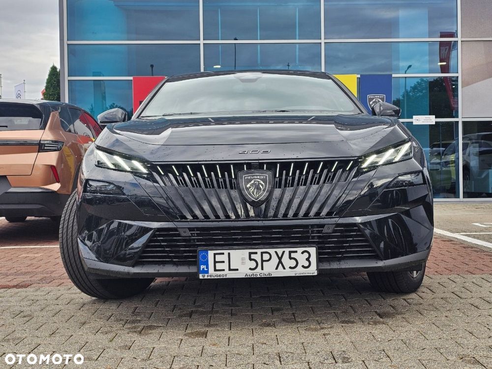 Peugeot 408 - 4