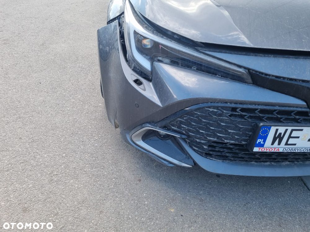 Toyota Corolla 2.0 Hybrid Executive - 10