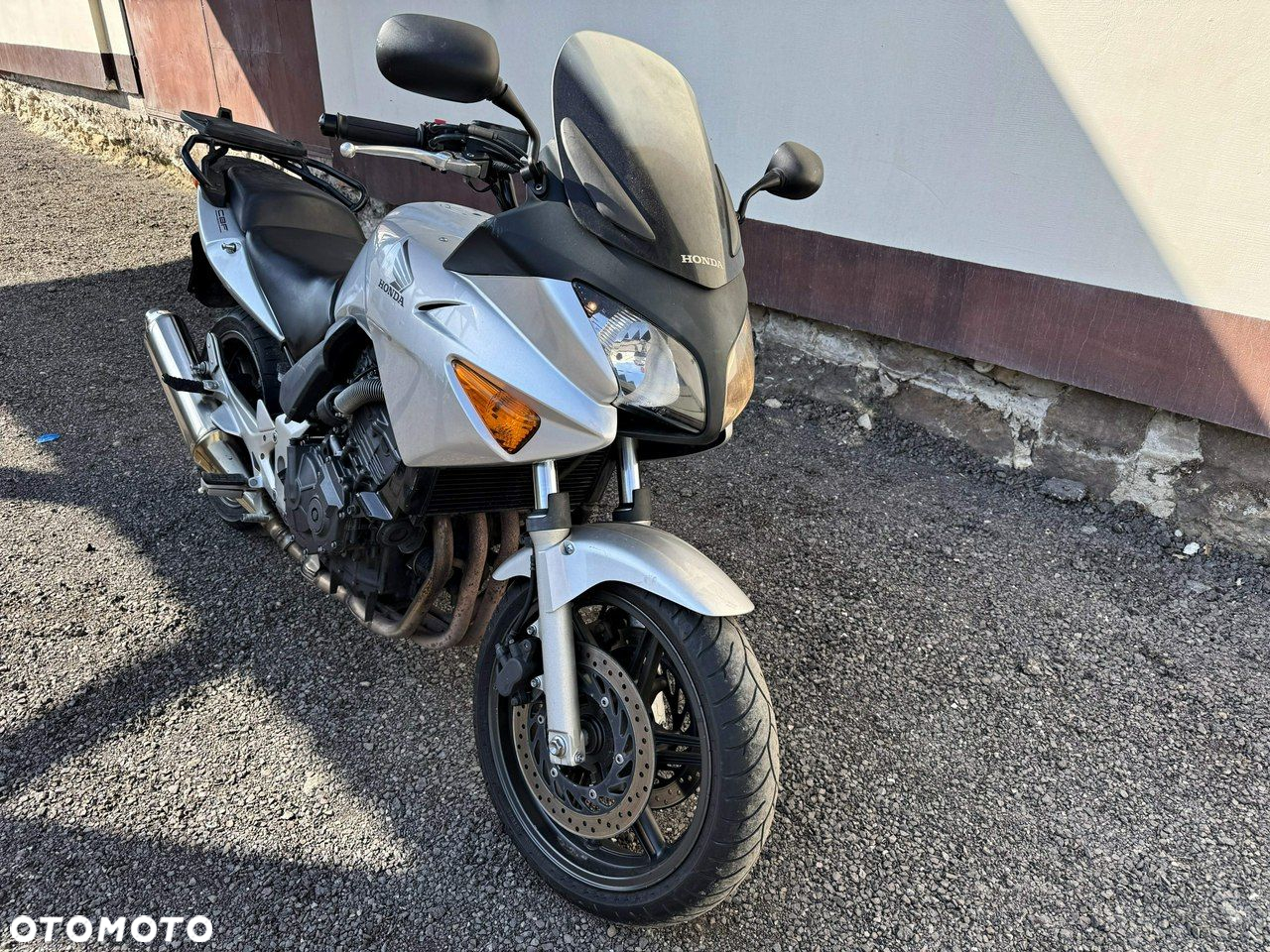 Honda CBF - 10