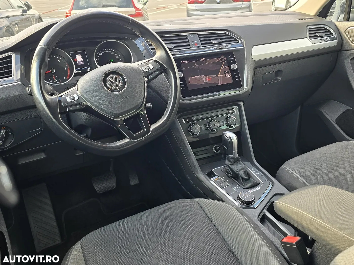 Volkswagen Tiguan 2.0 TDI 4Mot DSG Comfortline - 12