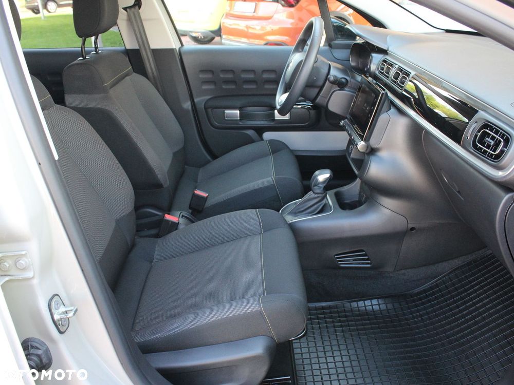 Citroën C3 1.2 PureTech Max EAT6 - 12