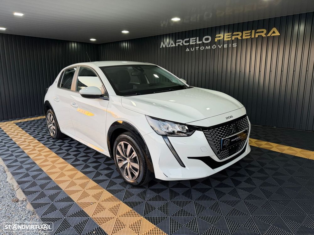 Peugeot e-208 50 kWh Active Pack - 8