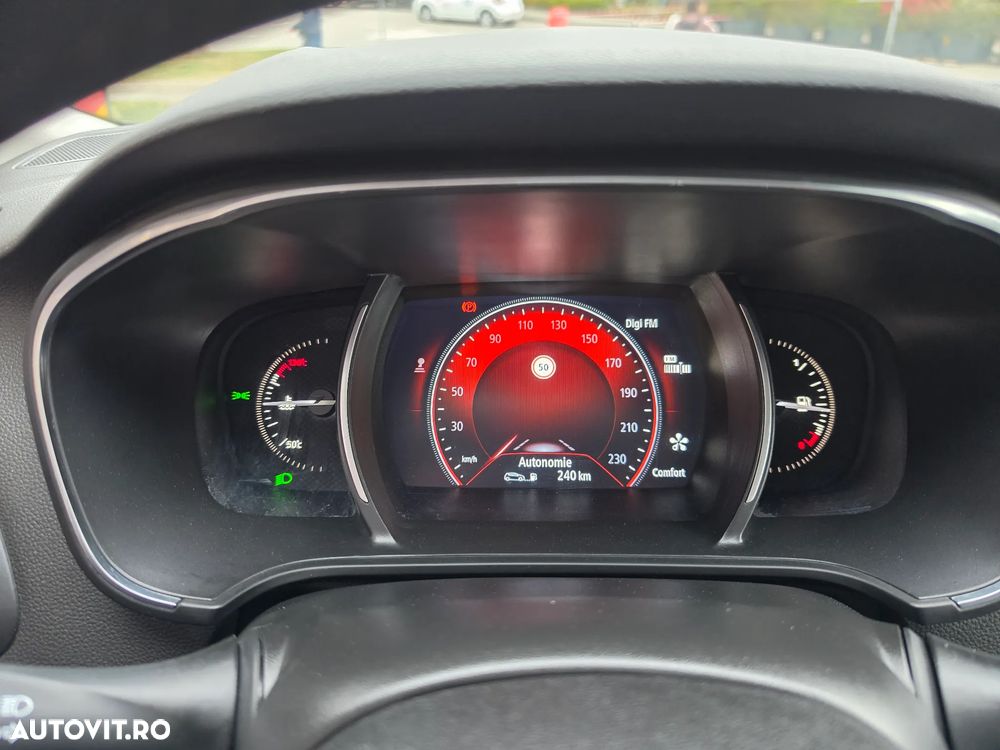 Renault Megane ENERGY dCi 130 GT LINE - 17