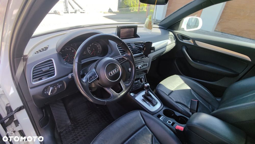 Audi Q3 - 17