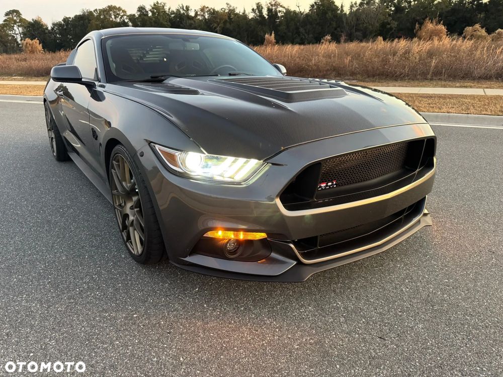Ford Mustang 5.0 V8 GT - 15