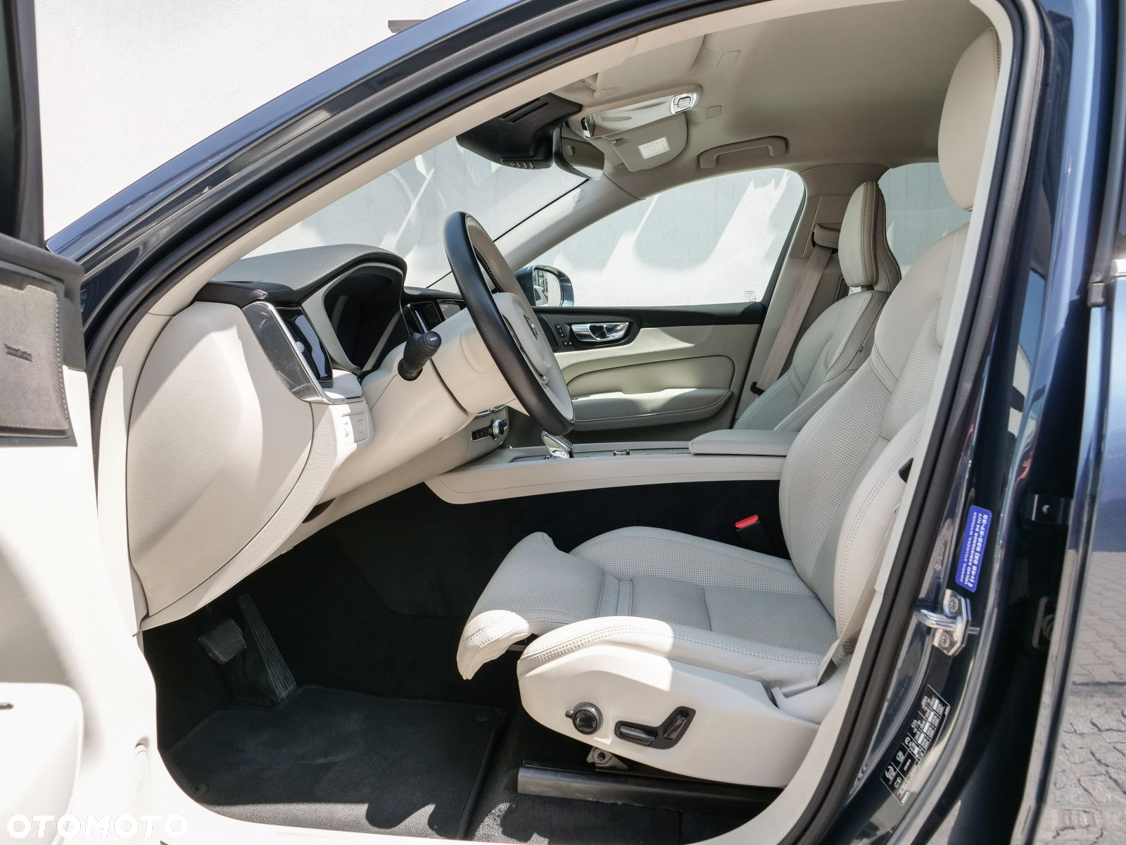 Volvo XC 60 - 12