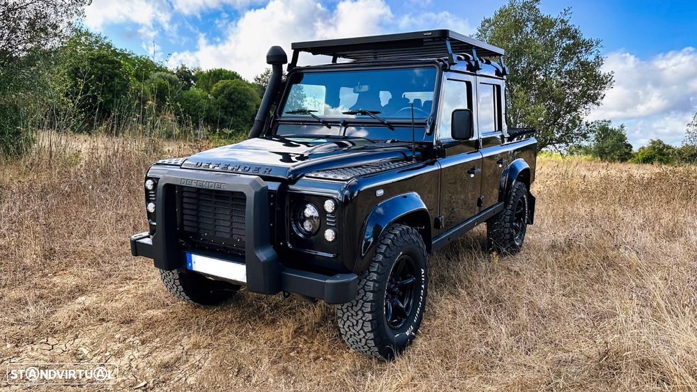 Land Rover Defender 110 Crew Cab SE - 2