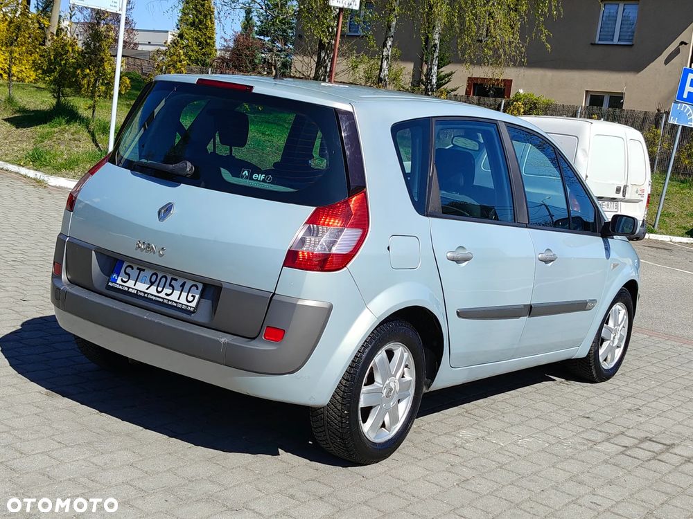 Renault Scenic 1.6 16V Expression - 10