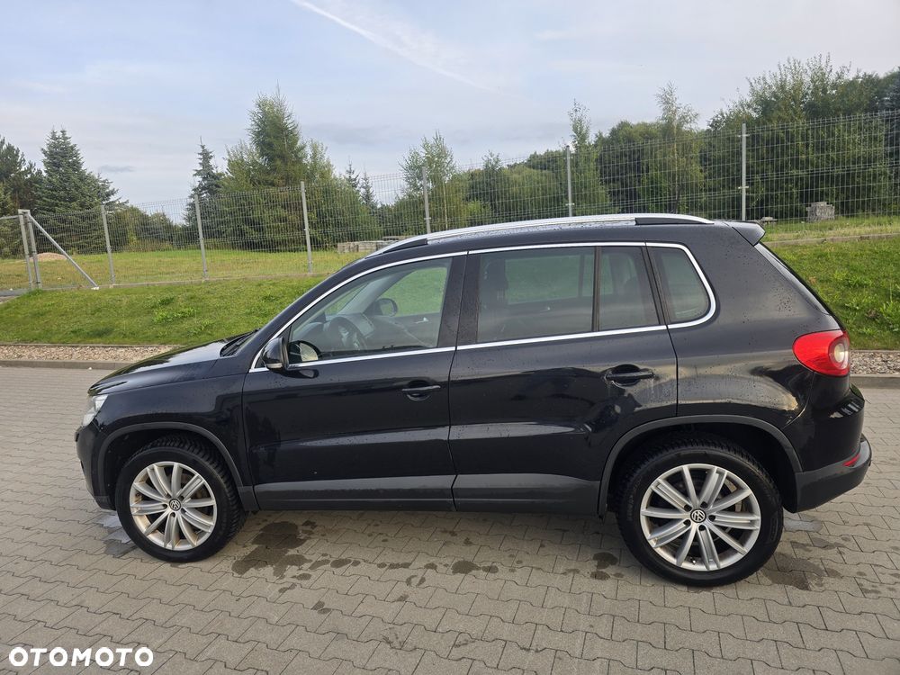 Volkswagen Tiguan - 2