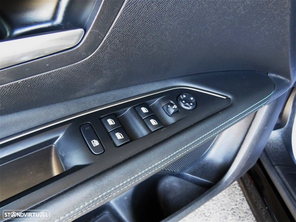Peugeot 3008 1.5 BlueHDi Allure Pack EAT8 - 16