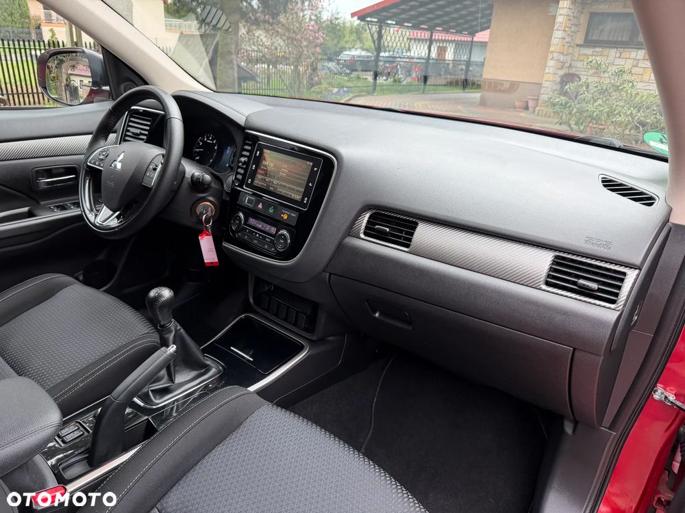 Mitsubishi Outlander 2.0 2WD Edition 100 - 15