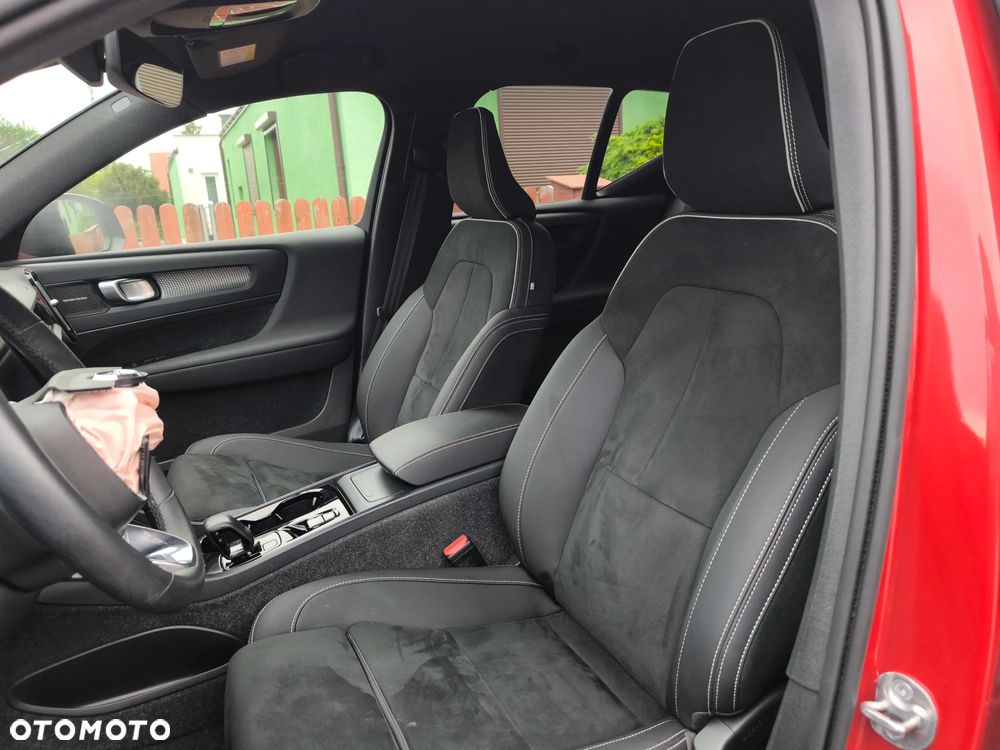 Volvo XC 40 B3 B DKG Plus Dark - 6