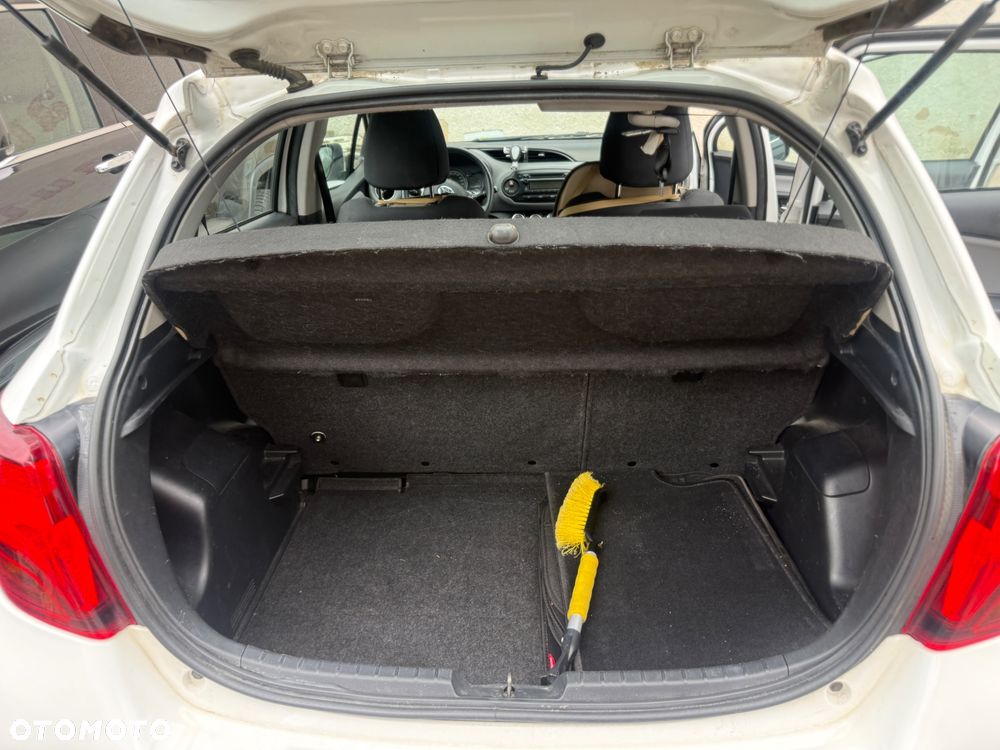 Toyota Yaris 1.0 Active - 12