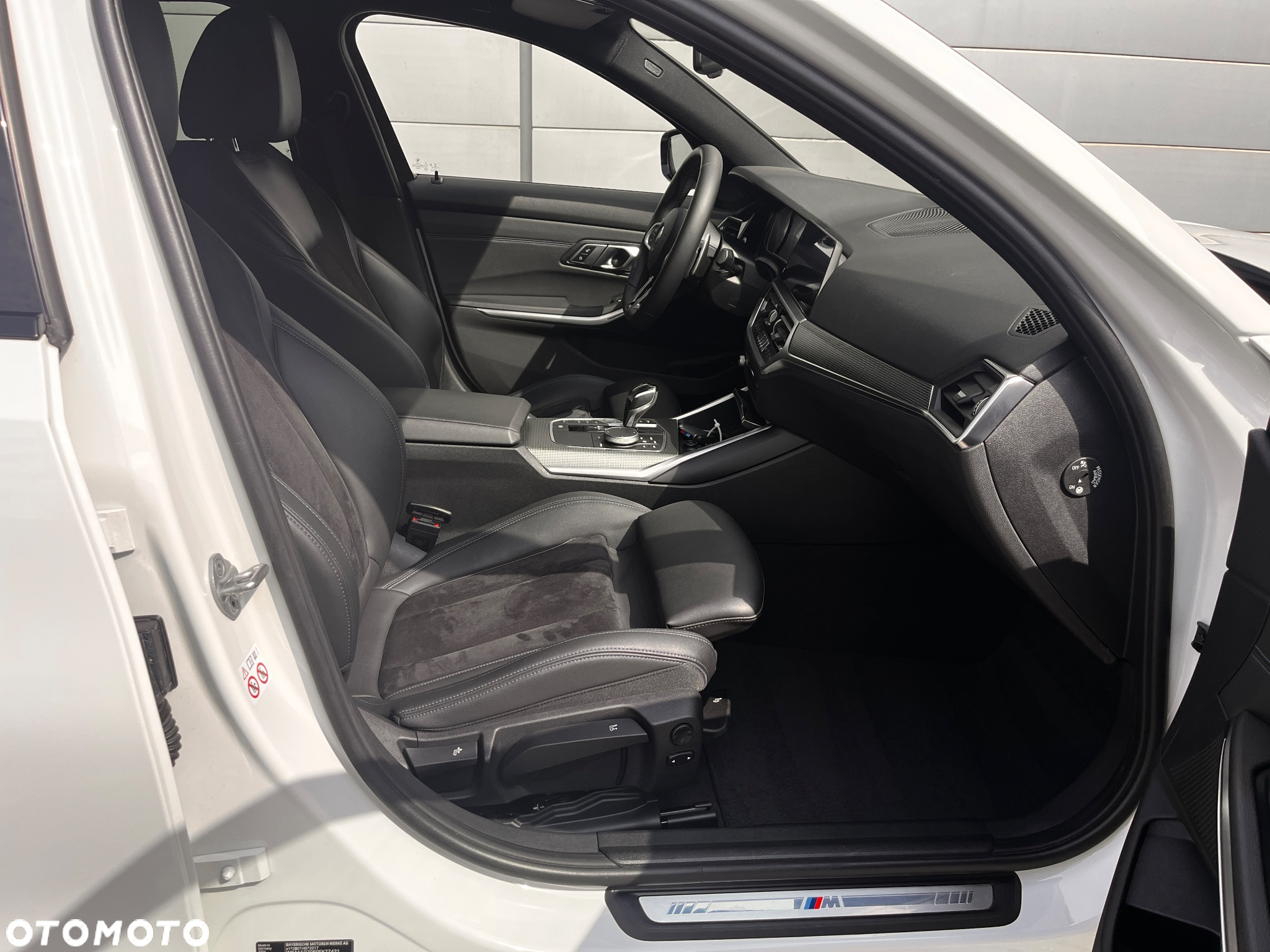 BMW Seria 3 320d Touring M Sport - 35