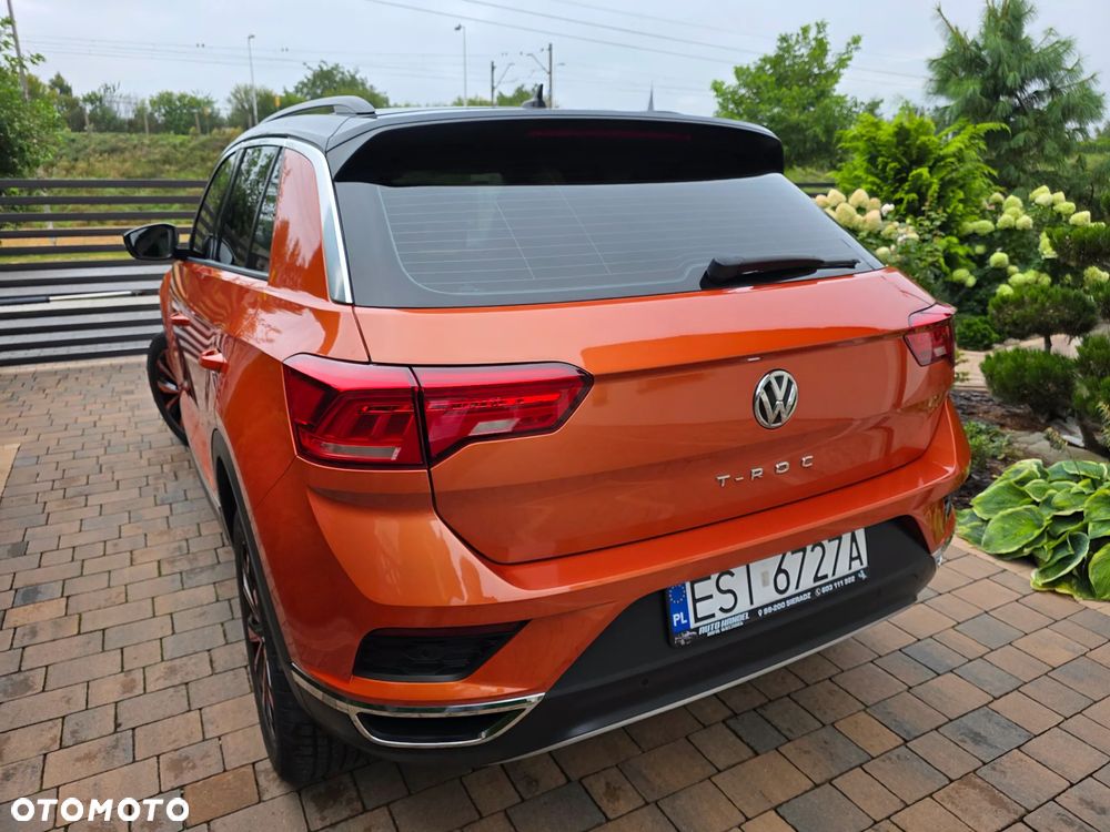 Volkswagen T-Roc - 10
