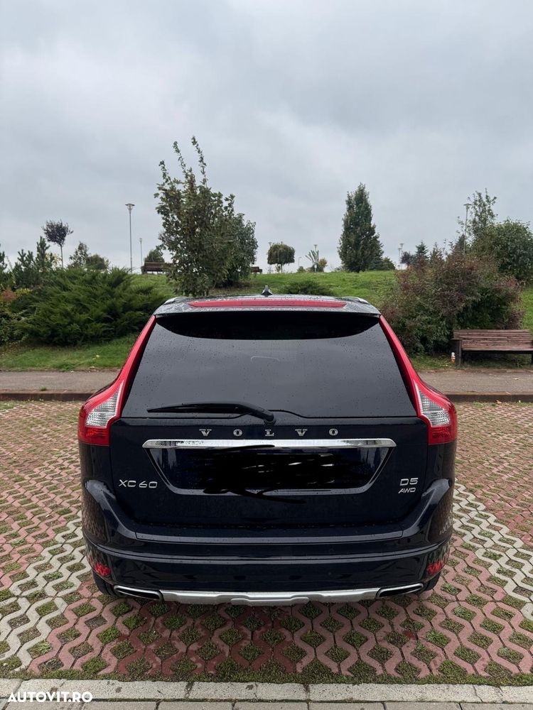 Volvo XC 60 D5 AWD Aut. Summum - 2