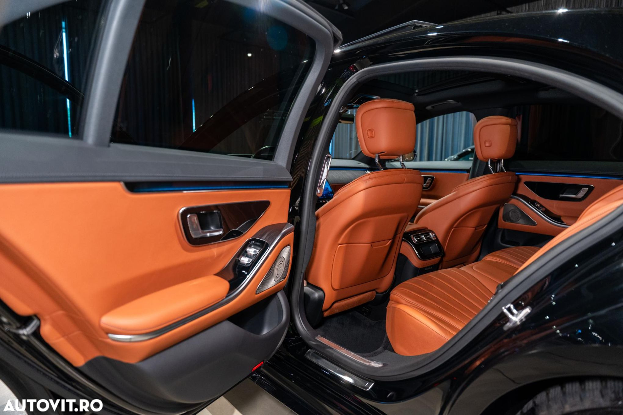 Mercedes-Benz S - 24