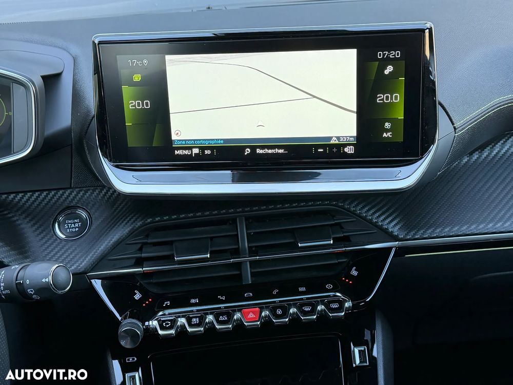 Peugeot 2008 PureTech 130 EAT8 GT Pack - 19