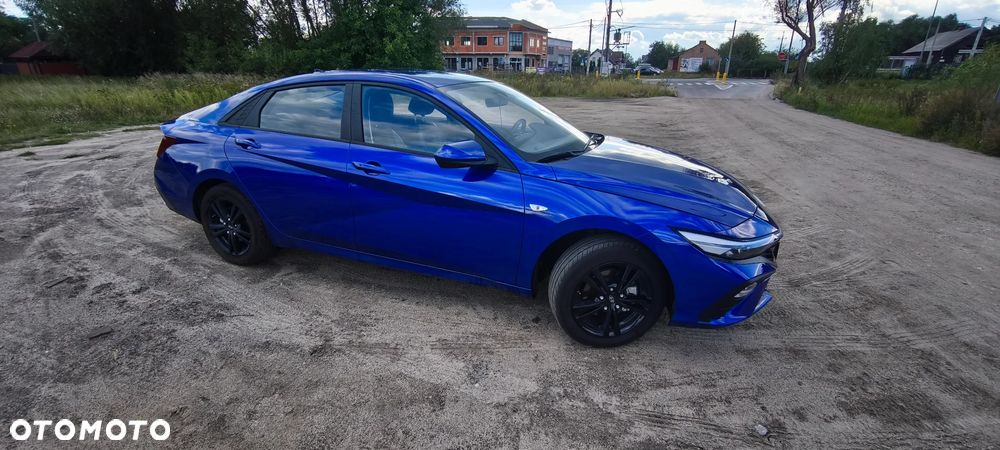 Hyundai Elantra 1.6 Modern - 2