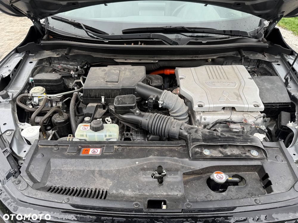 Mitsubishi Eclipse Cross Plug-In Hybrid 4WD Select - 14