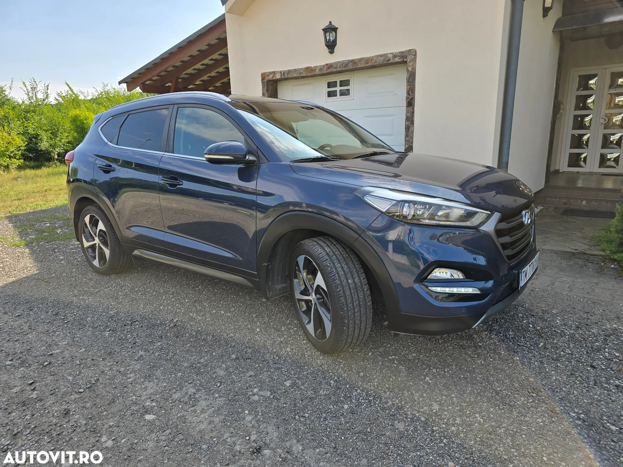 Hyundai Tucson blue 1.7 CRDi 2WD DCT Advantage - 2